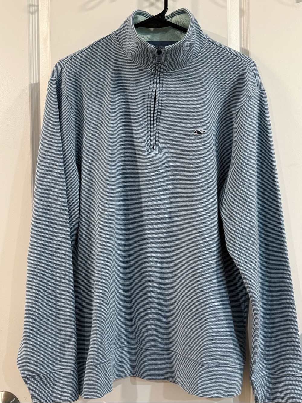 Vineyard  Vines Men's Light Blue Performance  Quarter-Zip  with Blue Whale Logo